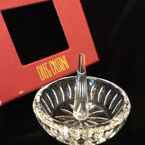 Oleg Cassini NEW Crystal Ring Dish holder w/box and instructions, clear, vintage